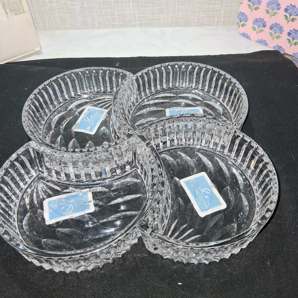CELEBRATIONS MIKASA Set Of 4 Cresent Dishes Cresent Collection QQ411/408 CRYSTAL - Picture 3 of 16